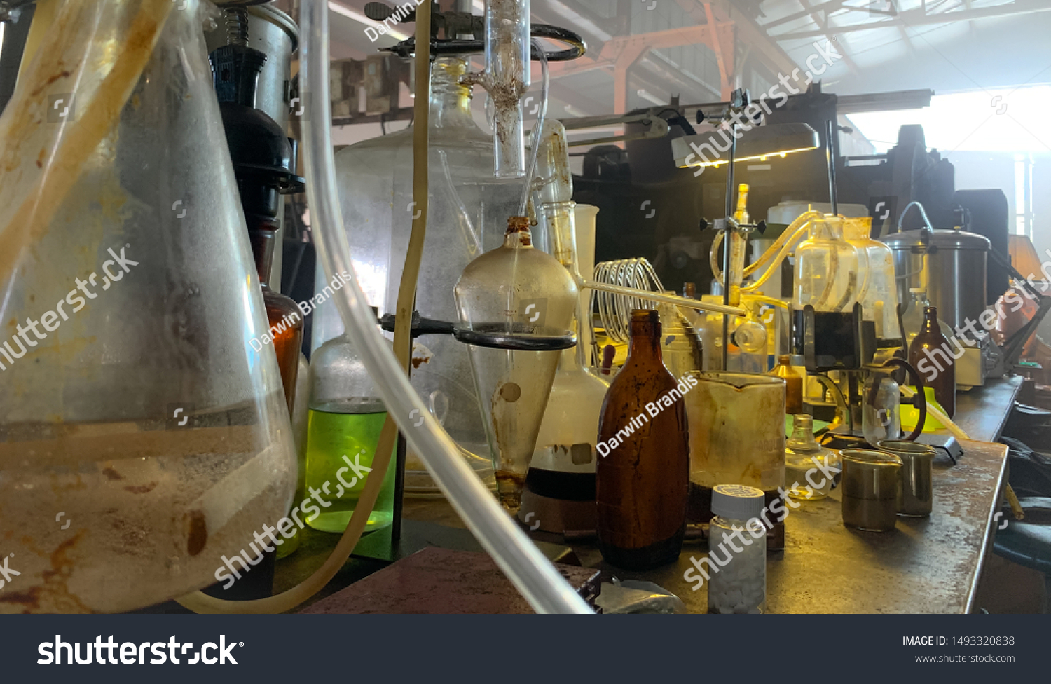 stock-photo-a-view-of-the-inside-of-a-clandestine-methamphetamine-lab-1493320838.jpg