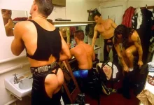 male-strippers-getting-ready-dressing-room-backstage-440nw-190980d.webp